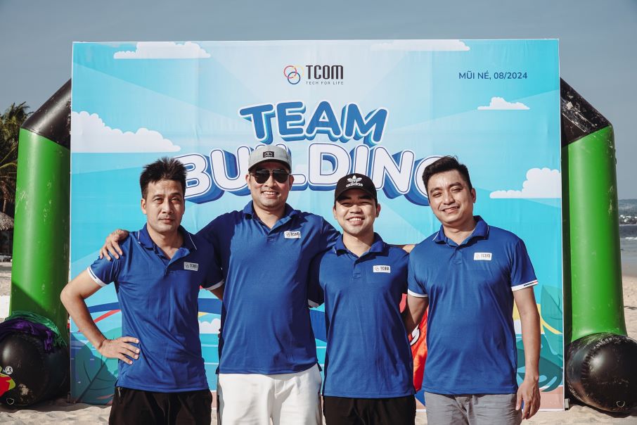 Đồng phục công ty TCOM