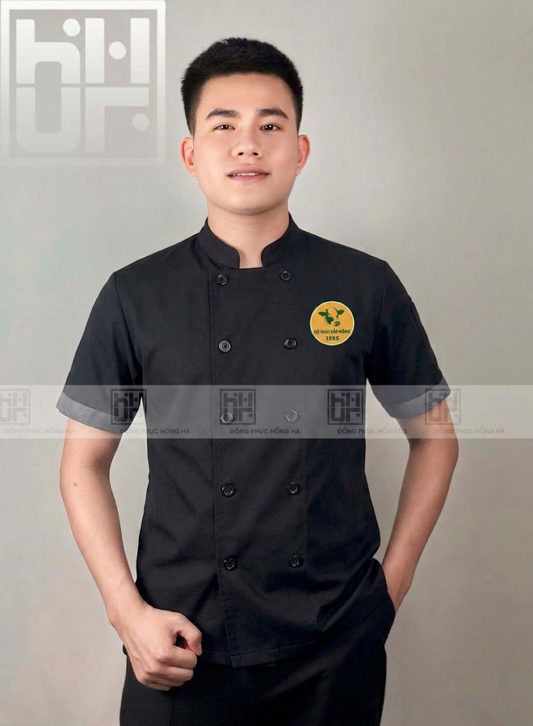 Đồng phục bếp đen sang trọng