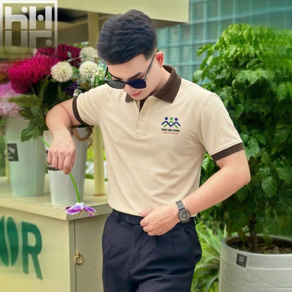 Áo thun có cổ màu kem phong cách chuyên nghiệp