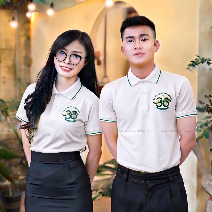 Áo đồng phục Polo viền xanh thanh lịch