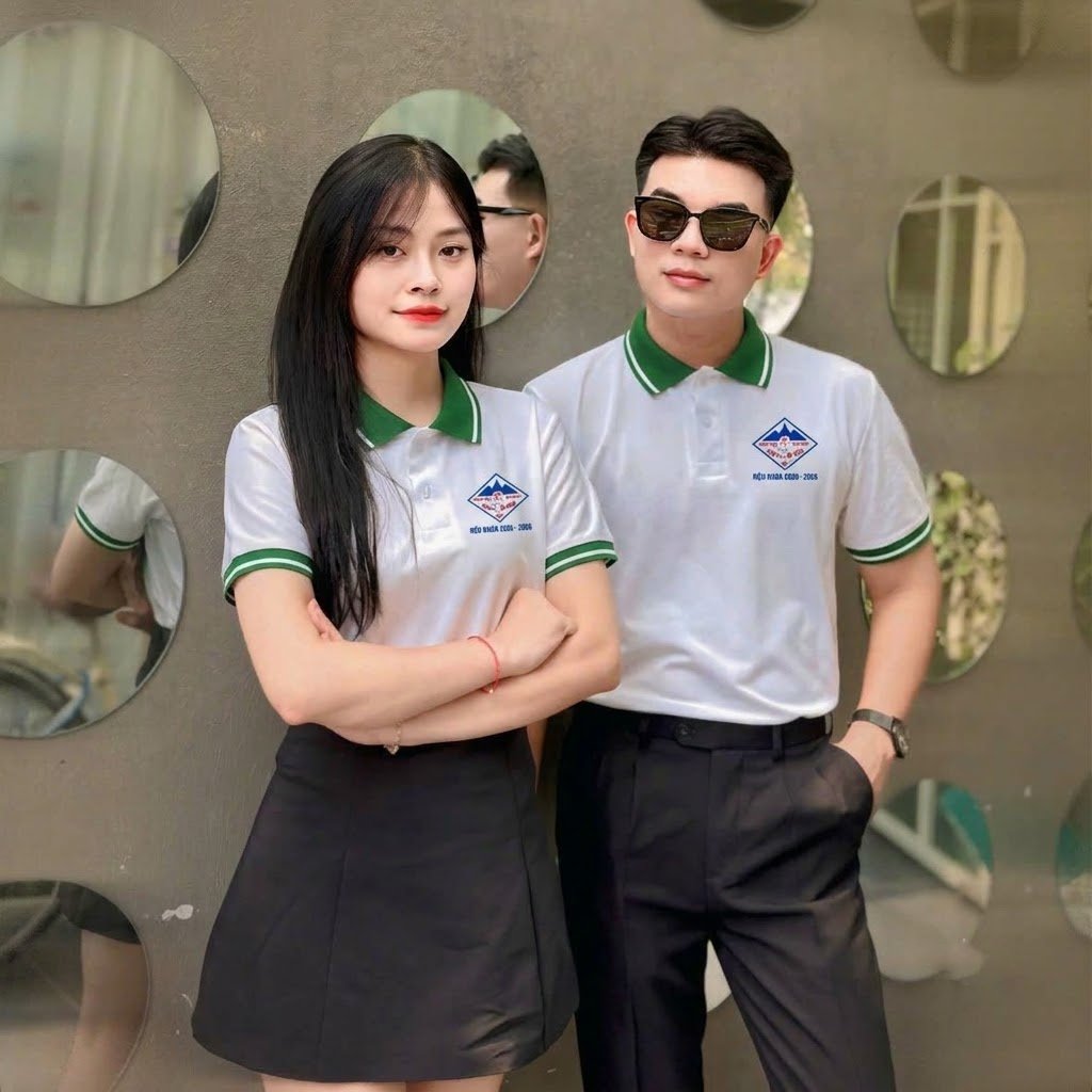 Mẫu áo họp lớp màu trắng phối xanh