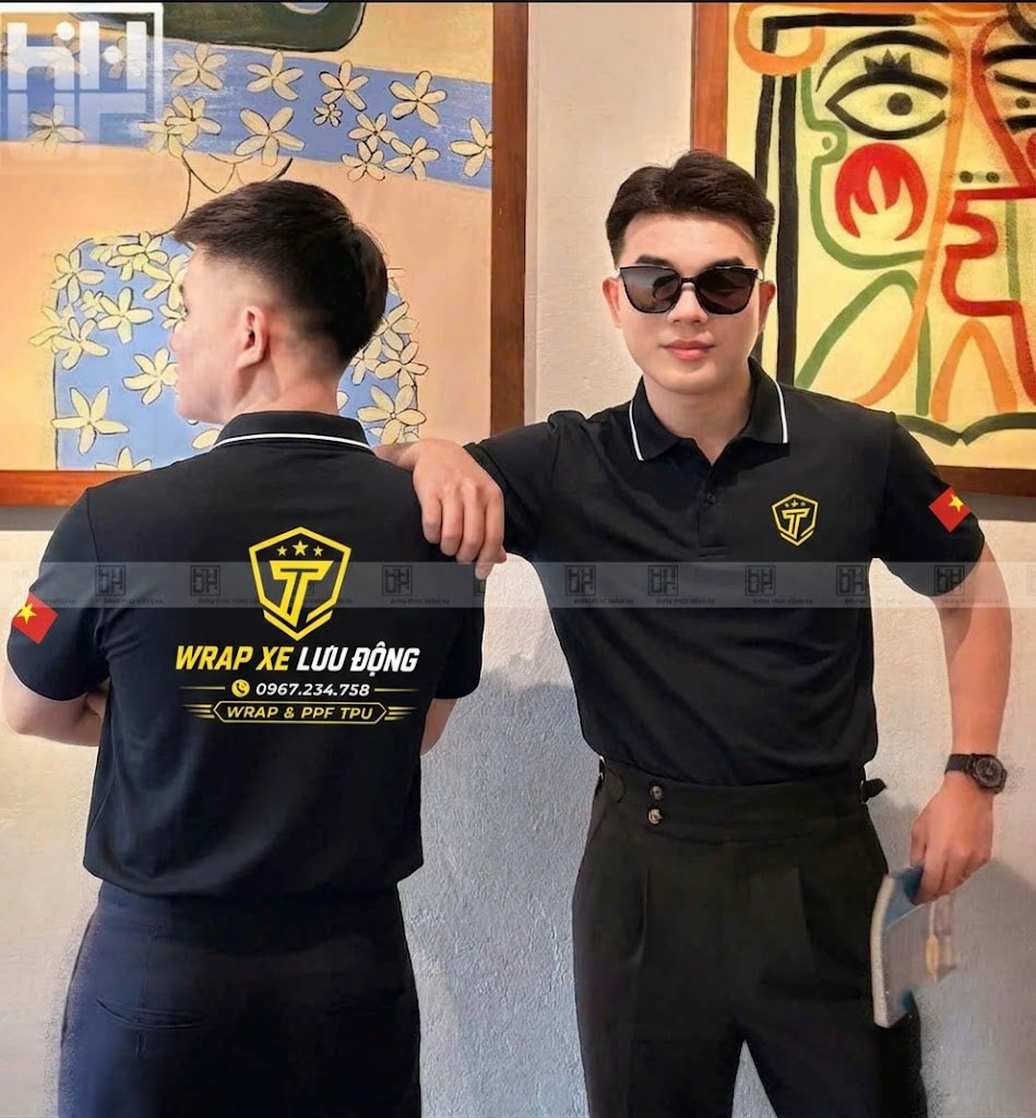 Mặt trước và sau của mẫu áo polo, logo sắc nét 