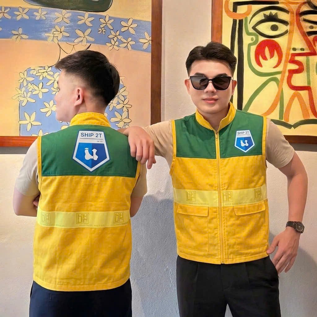 Mặt trước và mặt sau của mẫu áo gile ship 2T