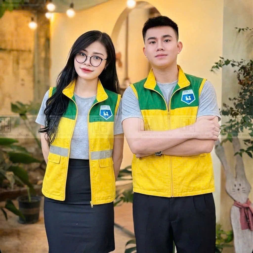 Mẫu áo đồng phục ship màu vàng phối xanh